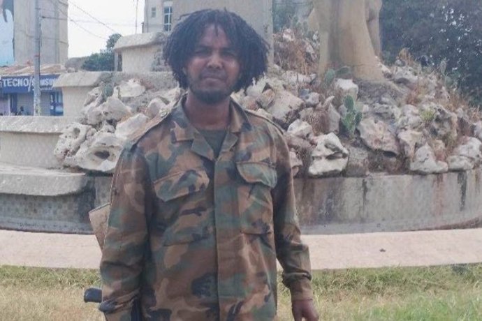 Miliciano de las Fuerzas de Paz de Tigray (TPF) en Mekelle