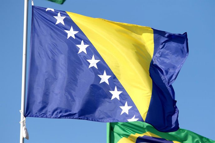 Archivo - June 9, 2024, Saint Petersburg, Russia: The flag of the Republic of Bosnia and Herzegovina seen in the gallery of flags of the participating countries in the framework of St. Petersburg International Economic Forum 2024