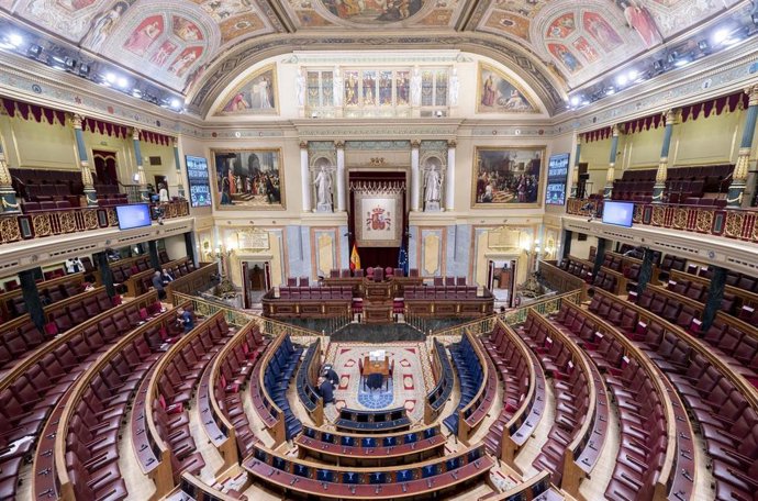 Archivo - Vista del Hemiciclo vacío del Congreso de los Diputados.
