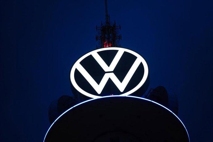 Archivo - Volkswagen, la marca con más cuota de mercado entre las nuevas matriculaciones en septiembre
