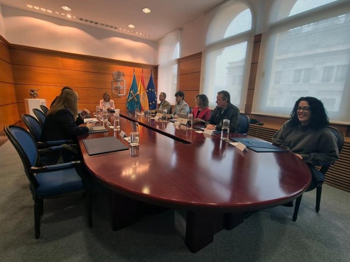 El Gobierno de Asturias destina 1,4 millones a reforzar la atención primaria en Oviedo con un centro de alta resolución de urgencias en La Lila