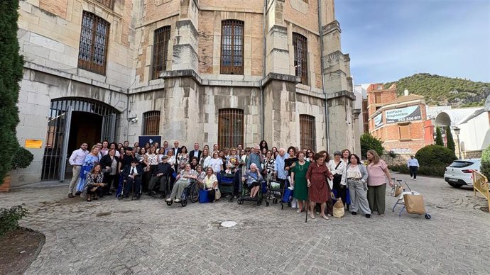 Presentación del programa de Clece por el Día de las Personas Mayores