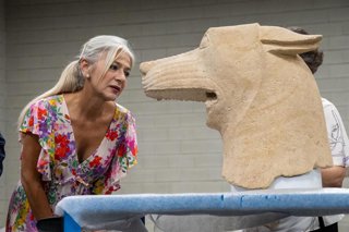 Patricia del Pozo en su visita al Múseo Íbero