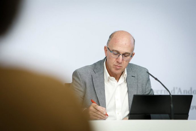 Xavier Campuzano durant la roda de premsa d'aquest dilluns