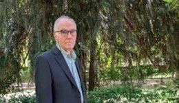 El jurado ha decidido concederle este galardón por “ser una figura indiscutible de prestigio internacional en el ámbito de los archivos fílmicos.