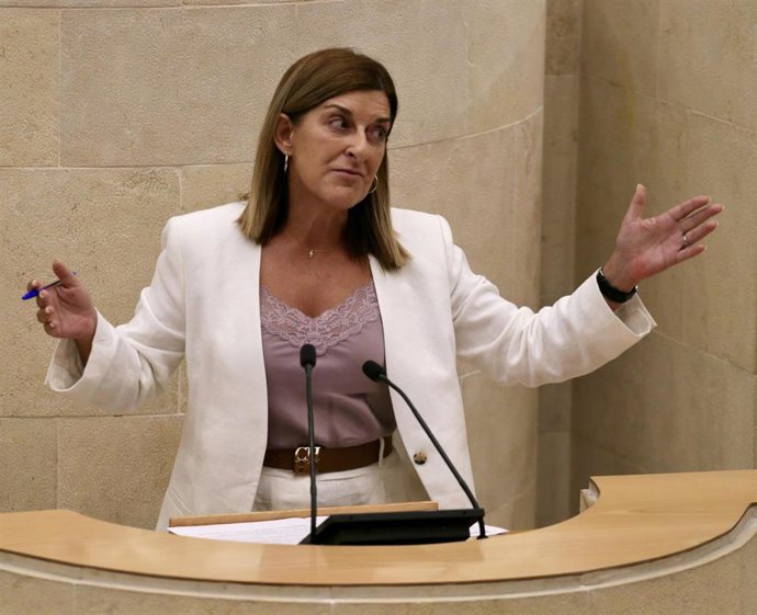 Buruaga, en el Pleno del Parlamento