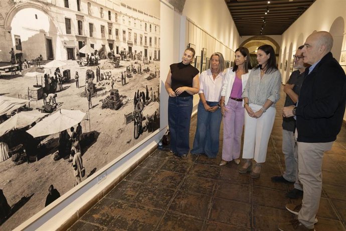 Inauguración de la exposición ‘Orígenes de la fotografía en la provincia de Córdoba el reportaje de Baltasar Castellá 1913-1916’