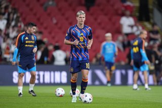 Dani Olmo of Spain warms up during the UEFA Nations League 2026/27 League Phase MD1 Group A3 match between England and Spain at Wembley Stadium on September 26, 2026, in London, England.
