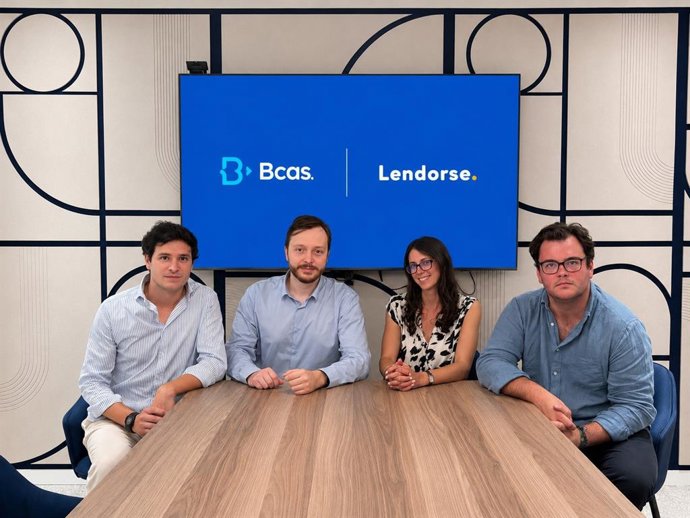Equipo de Bcas.