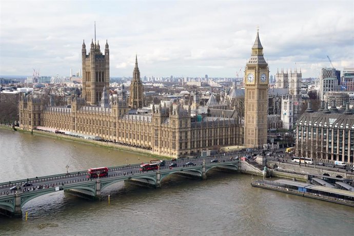 Archivo - 01 March 2023, United Kingdom, London: A view of London from a pod on the lastminute.com London Eye in Westminster. Photo: Jonathan Brady/PA Wire/dpa