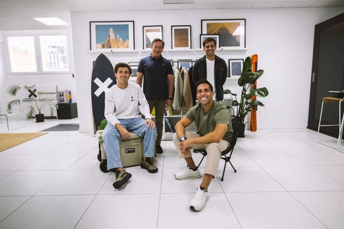 Blue Banana