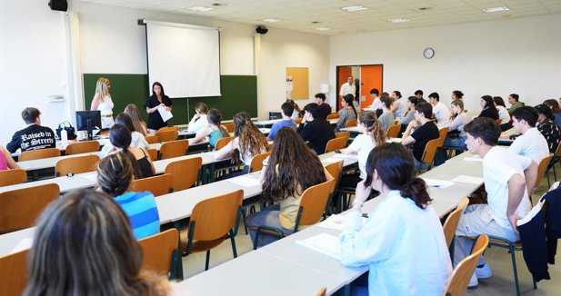 Educación