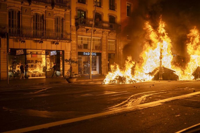 La manifestación por la vivienda convocada por el Sindicat de Llogateres, a 5 de octubre de 2026, en Barcelona, Catalunya (España)