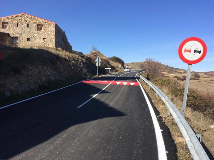 Archivo - Carretera riojana 