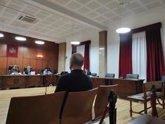 Foto: El profesor acusado de abusar de dos alumnos en Úbeda (Jaén) rechaza la conformidad y el juicio se celebrará en enero