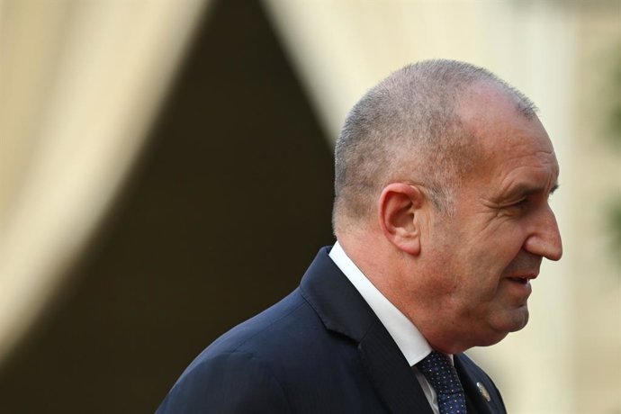 Archivo - July 13, 2026, Paris, France: Bulgarian Prime Minister Rumen Radev arrives at the Élysée Palace in Paris for a dinner organised by the Coalition of Volunteers for Ukraine