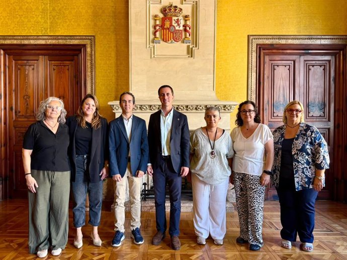 El PP reclama al Gobierno más protección social para las familias acogedoras y que puedan cotizar a la Seguridad Social