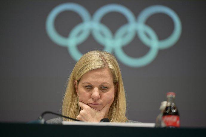 Archivo - 20 February 2026, Italy, Milan: President of the International Olympic Committee (IOC) Kirsty Coventry attends a press conference during the Milano Cortina 2026 Winter Olympic games. Photo: Peter Kneffel/dpa