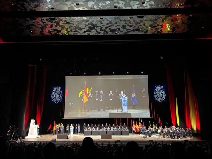 El Jefe Superior de Policía Nacional de Catalunya, Manuel Rodríguez Jiménez, durante el Día de la Policía Nacional de la Jefatura Superior en Barcelona