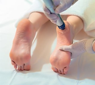 Archivo - El Consejo General de Podólogos reivindica la salud de los pies como un derecho que trasciende fronteras y culturas 