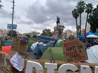 Flama y la acampada de Palma acusan a Martínez de "instrumentalizar el feminismo" para justificar el desalojo