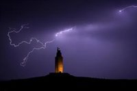 Las tormentas azotan Galicia, con más de 2.400 rayos hasta las tres de este martes
