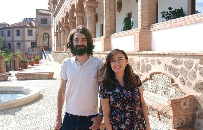 Elvira Navarro y Juan Gómez Bárcena
