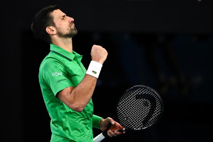 Archivo - El tenista serbio Novak Djokovic durante el Abierto de Australia 2026