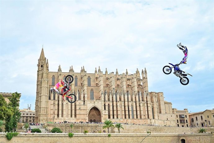El velódromo de Palma acoge este sábado la tercera edición del SoloFlow Freestyle