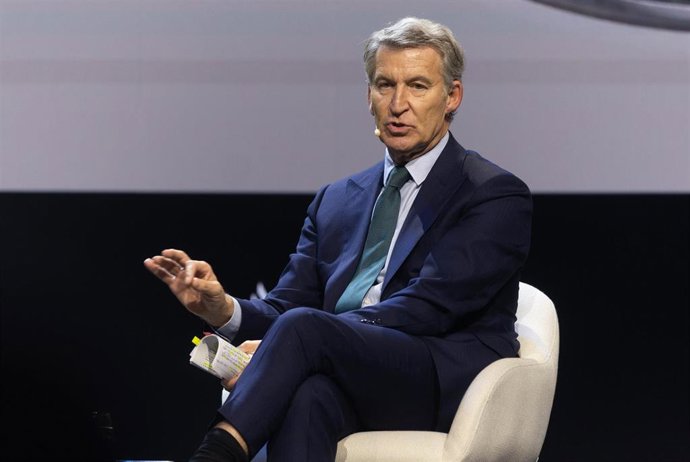 El presidente del Partido Popular, Alberto Núñez Feijóo, durante el XXIX Congreso Nacional de la Empresa Familiar, a 5 de octubre de 2026, en Madrid (España).