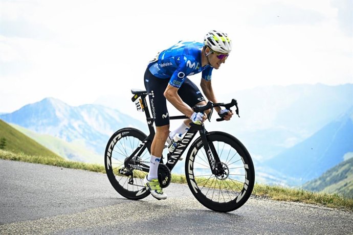 Archivo - El ciclista español de Movistar Team Pablo Castrillo.