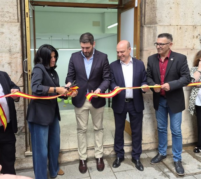 Inauguración de la nueva sede de Vox en Teruel.