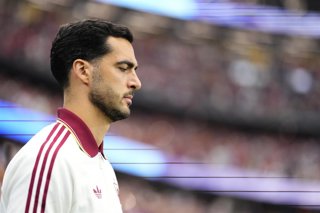 Archivo - Mikel Merino of Spain looks on during the FIFA World Cup 2026 Semi Final match between France and Spain at Dallas Stadium on July 14, 2026 in Arlington, Texas.