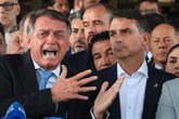 Foto: La Fiscalía brasileña, favorable a que Flávio Bolsonaro vuelva a visitar a su padre Jair, en arresto domiciliario
