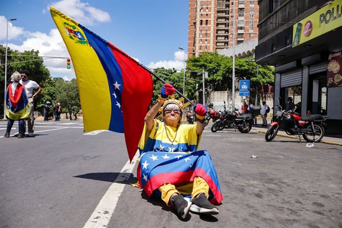 Simpatizantes de María Corina Machado se manfiestan en Caracas, Venezuela (archivo)