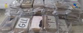 Foto: Tres detenidos cuando intentaban extraer 50 kilos de cocaína de un buque portacontenedores en el puerto de Algeciras