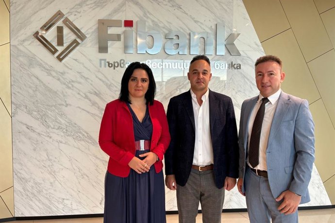 Bitpanda Enterprise se ha asociado con el banco búlgaro Fibank (First Investment Bank) para integrar la inversión en criptomonedas en su aplicación
