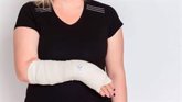 Foto: COMUNICADO: Una motorista autónoma recibe 63.717 euros tras sufrir graves lesiones en su brazo dominante