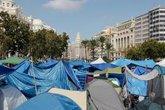 Foto: PP y Vox exigen que la acampada no "entorpezca" el 9 d'Octubre y PSPV y Compromís defienden que son compatibles