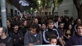 Vídeo: Más de 400 personas intentan parar el desahucio del bloque Llenguadoc, 74 en Barcelona
