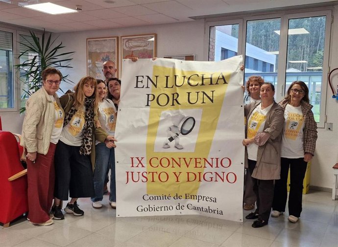 El comité de empresa del Gobierno de Cantabria denuncia la retirada de una pancarta reivindicativa por parte del ICASS