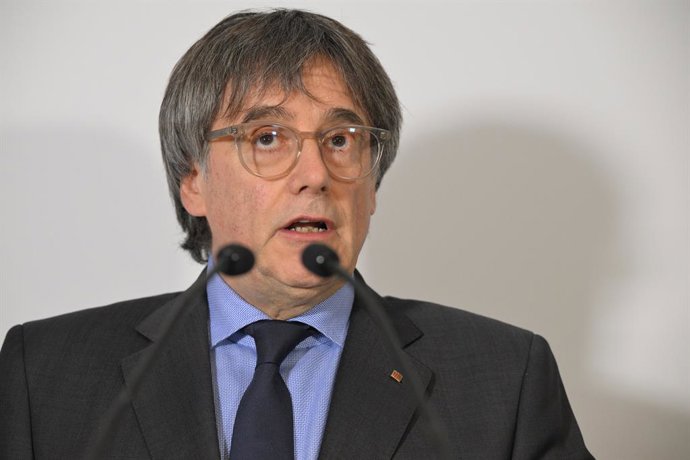 L'expresident català i líder de Junts, Carles Puigdemont, realitza una declaració institucional, a 6 d'octubre del 2026, en Waterloo (Bèlgica).