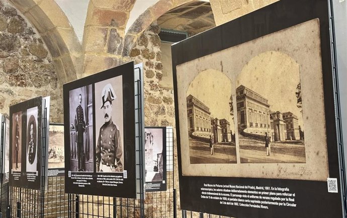 Los Molinos del Río (Murcia) acogen una exposición que recoge los orígenes de la memoria fotográfica de la Guardia Civil