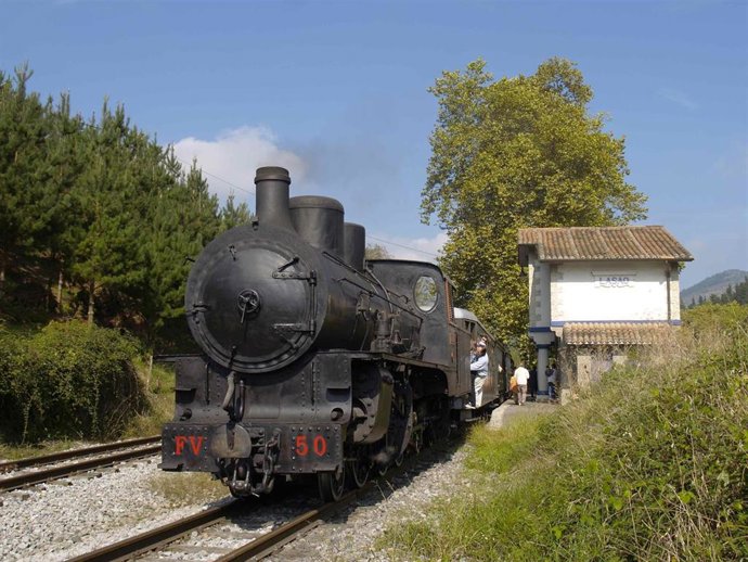 Tren de vapor del Museo Vasco del Ferrocarril