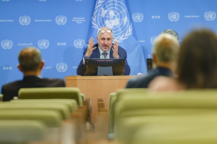 21 de setembro de 2026, Nova York, Nova York, Estados Unidos: O porta-voz das Nações Unidas, STEPHANE DUJARRIC, faz uma coletiva de imprensa antes do Debate Geral da Assembleia Geral da ONU na sede das Nações Unidas. Dujarric afirmou que o secretário-gera