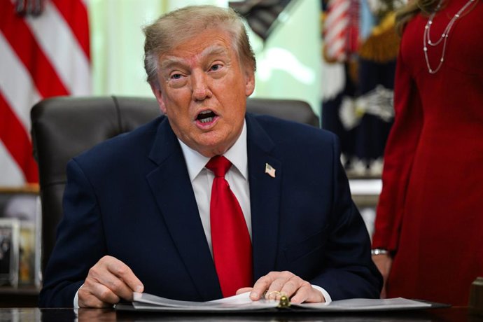 October 7, 2026, Washington, District Of Columbia, USA: WASHINGTON, DC - OCT. 7: United States President Donald J Trump speaks during an announcement on Trump Accounts in the Oval Office of the White House in Washington, DC, USA, on Wednesday, October 7, 