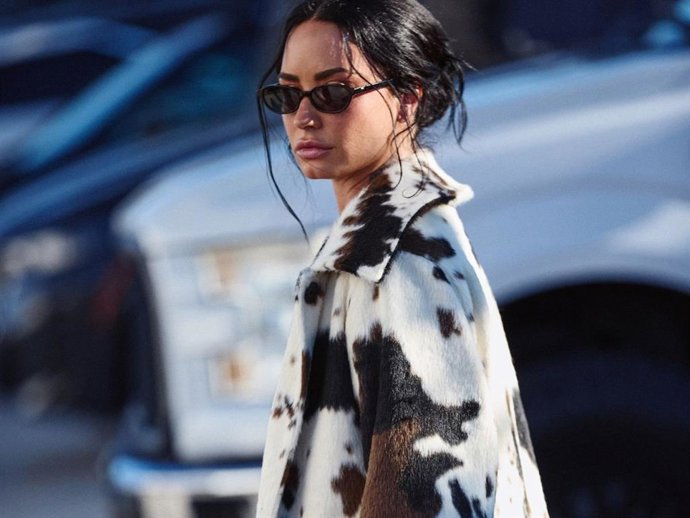 Demi Lovato demuestra que el 'animal print' es un imprescindible en cualquier armario