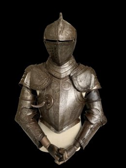 Armadura de torneo procedente del Palacio de Muruzábal.