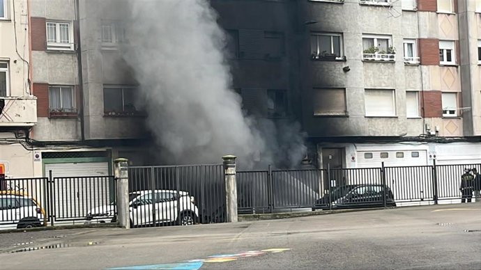 Incendio en un edificio de Leopoldo Pardo de Santander