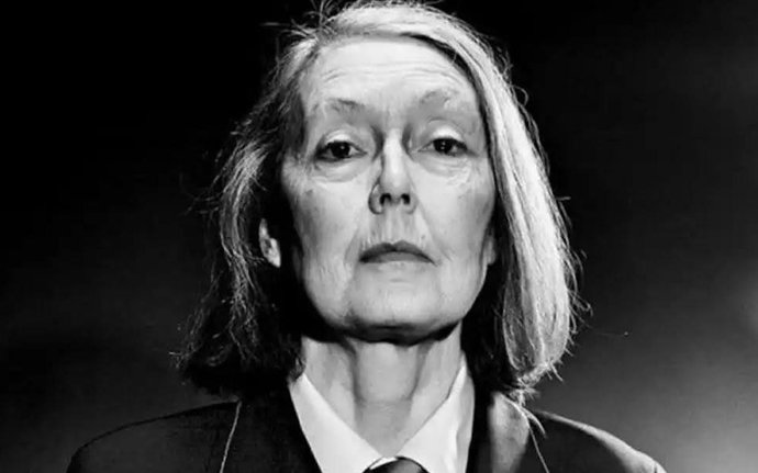 Archivo - La canadenca Anne Carson